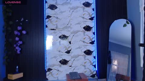    online show from September 23, 9:10 pm