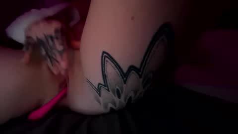 touchmybuttany online show from September 30, 4:23 am