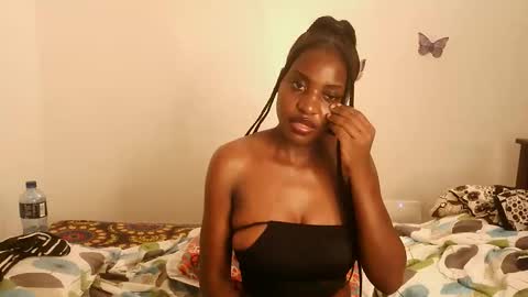 spicysashaa online show from September 12, 1:18 am