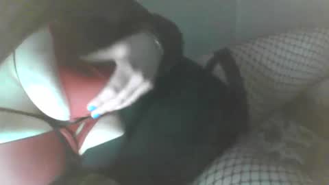 Vanessa Spade online show from January 17, 4:04 pm