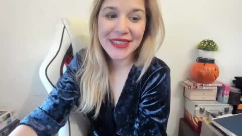 FREE ONLY FANSy online show from February 21, 3:54 pm