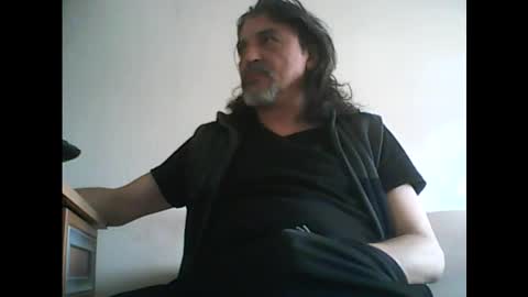 Snapshot of spoiled48 chatting on February 19, 10:01 am Spoiled online show from February 19, 10:01 am