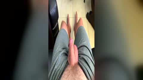 Spongers online show from May 22, 10:27 pm
