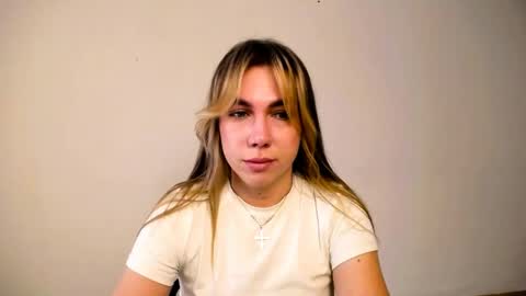 Karina online show from April 28, 8:07 am