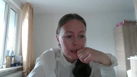 spring_time_ online show from April 15, 9:45 am