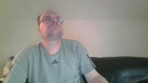 Snapshot of spritzer47 chatting on September 10, 10:49 am spritzer47 online show from September 10, 10:49 am