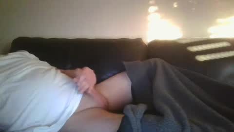 Snapshot of spritzer47 chatting on February 1, 3:39 pm spritzer47 online show from February 1, 3:39 pm