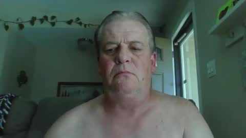 spyder719 online show from March 14, 6:01 pm