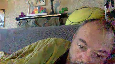 Snapshot of srekos38 chatting on January 3, 8:10 am srekos38 online show from January 3, 8:10 am