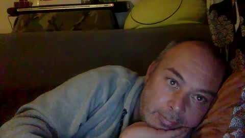 Snapshot of srekos38 chatting on January 5, 8:10 pm srekos38 online show from January 5, 8:10 pm
