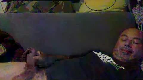 Snapshot of srekos38 chatting on December 15, 10:47 pm srekos38 online show from December 15, 10:47 pm