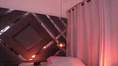 Snapshot of ss_samantha chatting on September 9, 7:25 pm samantha online show from September 9, 7:25 pm
