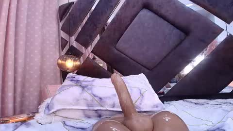Snapshot of ss_samantha chatting on February 24, 11:19 pm samantha online show from February 24, 11:19 pm