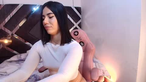 Snapshot of ss_samantha chatting on February 18, 7:19 pm samantha online show from February 18, 7:19 pm