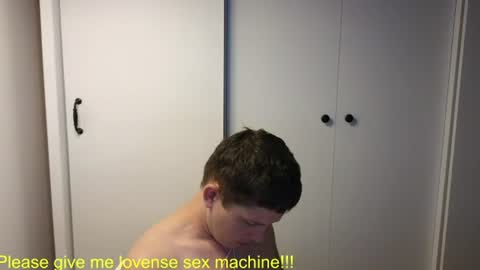 st1vemaster01 online show from July 1, 2:37 pm