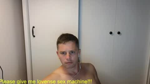 st1vemaster01 online show from July 26, 2:03 pm