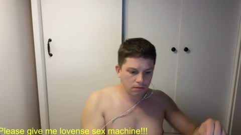 st1vemaster01 online show from June 24, 3:19 pm