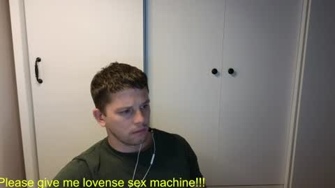 st1vemaster01 online show from June 28, 2:35 pm