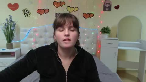 Stacey online show from February 15, 3:39 pm