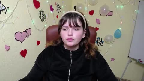 Stacey online show from February 2, 6:14 am