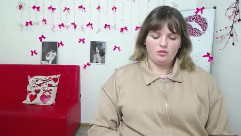 Stacey online show from March 4, 7:27 am