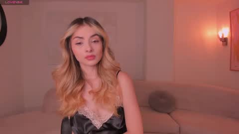 Stacy Woods online show from July 10, 11:48 am