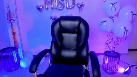 Stacy Woods online show from March 1, 4:00 pm