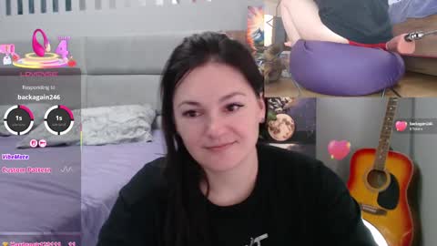 Snapshot of stacy_davise chatting on February 23, 11:33 am STACY online show from February 23, 11:33 am