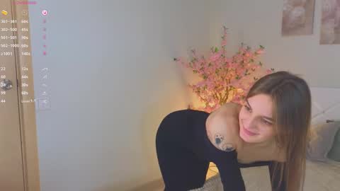 Snapshot of stacy_sexylips chatting on February 12, 1:37 pm Sexy lips online show from February 12, 1:37 pm
