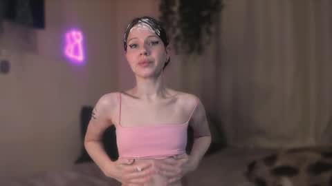 stacyloveforu online show from April 12, 12:36 am