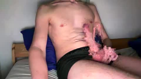 stan_hung online show from November 28, 8:16 pm