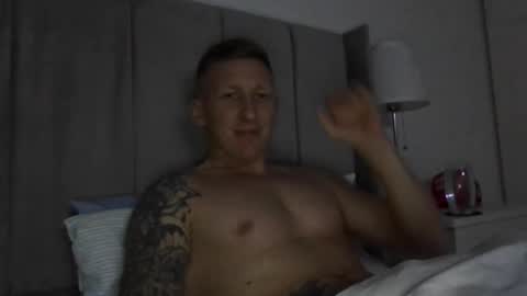 stanleyyyy26 online show from February 22, 8:44 pm