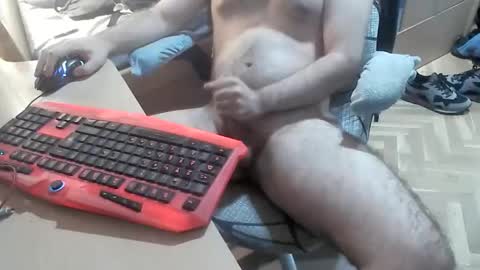 Starbuzz online show from June 3, 1:19 am