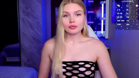 Caroline online show from March 30, 6:24 am