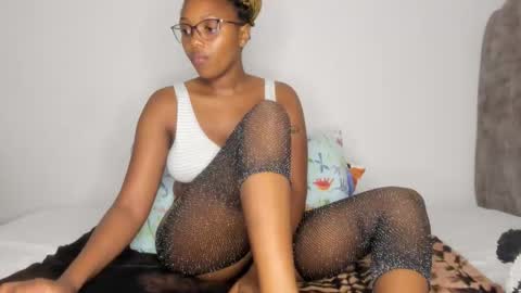 starnah online show from September 25, 6:15 pm