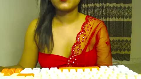 StarryWhispers online show from June 28, 6:04 pm