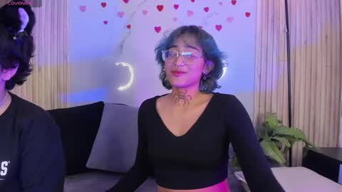 Snapshot of stars4spider_ chatting on March 10, 3:56 am online show from March 10, 3:56 am