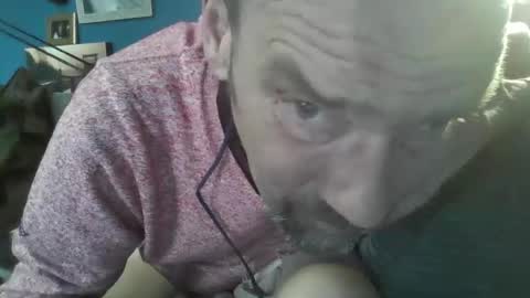 Mikee online show from October 11, 3:15 pm