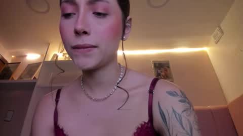 Stefa Gomez  online show from February 26, 1:58 pm