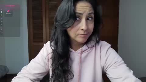 Stafania 3 online show from November 13, 3:15 pm