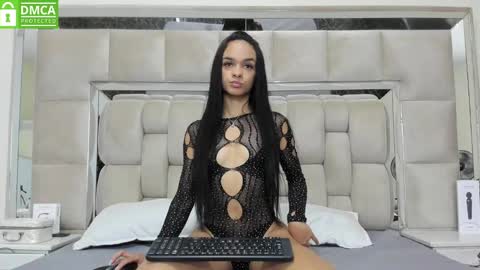 Snapshot of stefany520 chatting on January 29, 10:53 pm Stefany online show from January 29, 10:53 pm