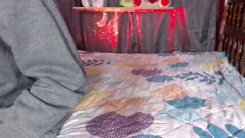 stefany_pablo1 online show from November 24, 12:37 pm