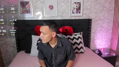 stefany_pablo1 online show from February 14, 12:25 pm