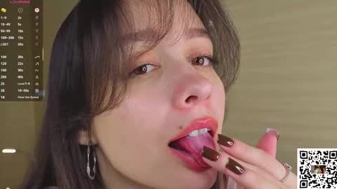 Becky steff online show from October 6, 6:04 pm