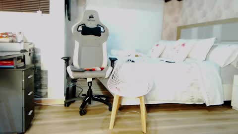 Zuly online show from March 11, 6:30 am