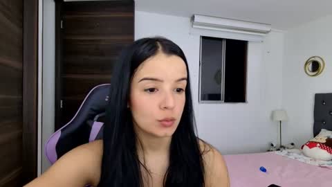 Stefany online show from August 10, 12:59 am