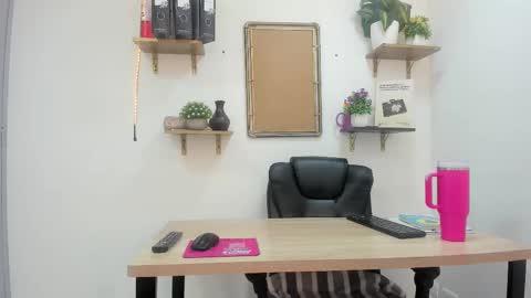 Stefy  online show from March 23, 1:05 pm