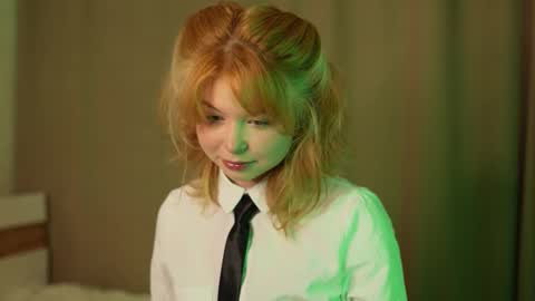 Stella online show from September 21, 10:58 pm