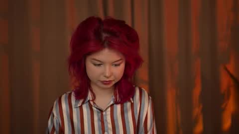 Stella online show from November 15, 3:41 am