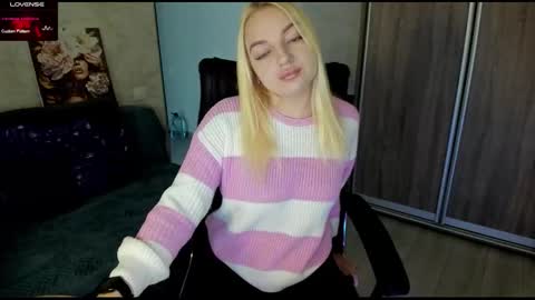 Stella  Cox online show from November 14, 6:26 am